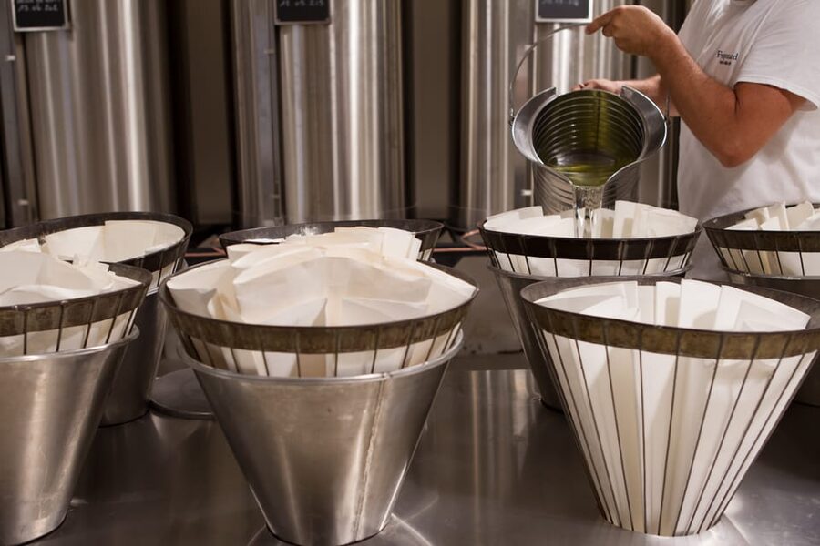 Fragonard Eze: Perfume Making Class and Factory Tour - Learning the olfactory pyramid
