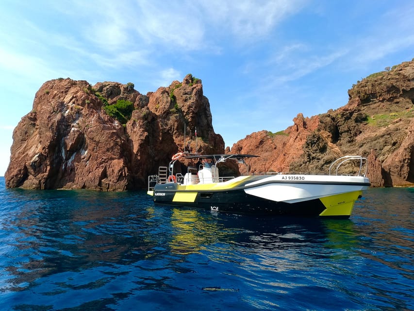 Fréjus: Sea and Creeks Boat Tour with Snorkeling and Drinks - Practical preparation for a better outing
