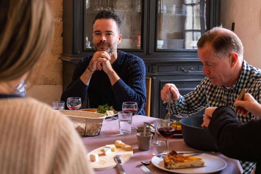 From Amboise: Chambord and Chenonceau Tour with Lunch - What the small minivan changes