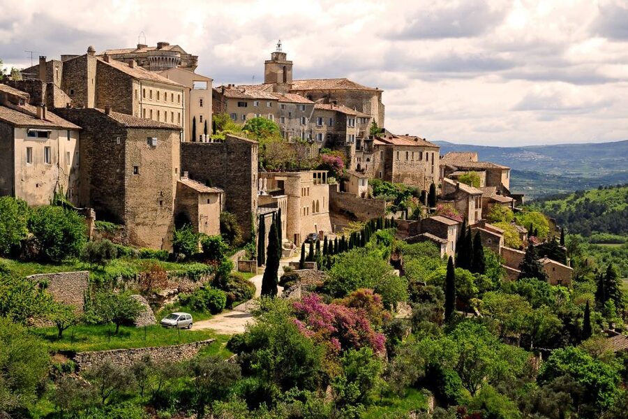 From Avignon: Full-Day Best of Provence Tour - Fontaine-de-Vaucluse and the source of the river
