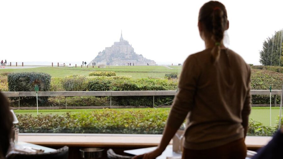 From Paris: 2-Day Normandy & Brittany Tour - Omaha Beach needs more time than this route allows