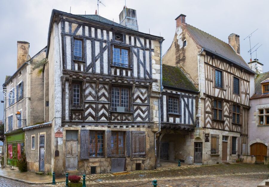 From Paris: Burgundy Region Winery Tour with Tastings - Domaine Bersan and 21 generations of winemaking