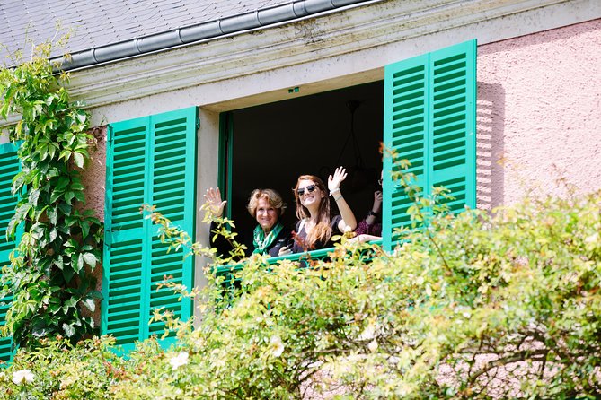 From Paris: Monet Gardens & Giverny Bike Tour with Picnic Stop - My call on the Vernon to Giverny ride