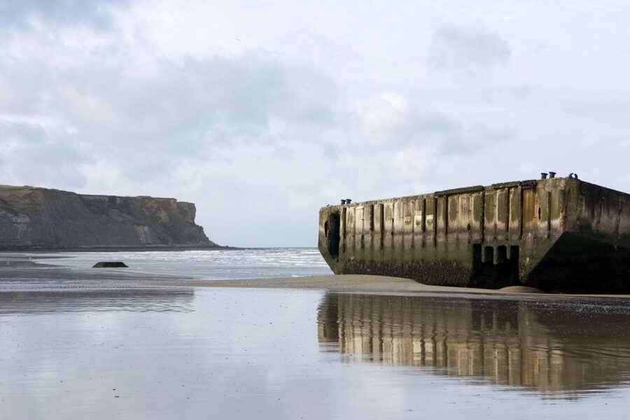 From Paris: Normandy D-Day Beaches Day Trip - The American Cemetery at Colleville-sur-Mer