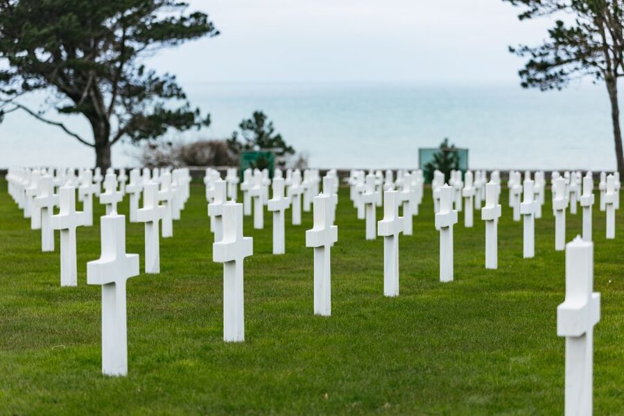 From Paris: Normandy D-Day Landing Beaches Full-Day Tour - Leaving Paris for the Normandy countryside