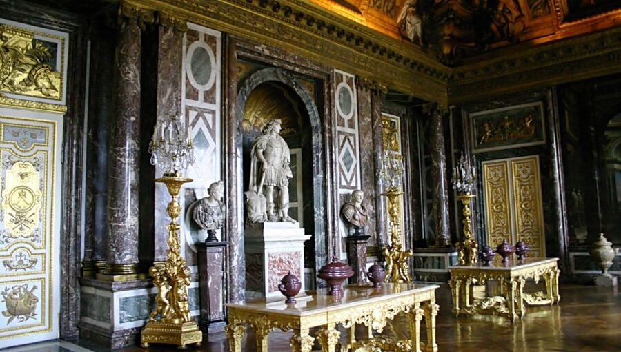 From Paris: Versailles Guided Tour with Skip-the-Line Entry - Practical Tips for a Smoother Visit