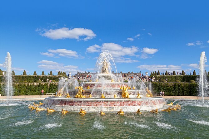 From Paris: Versailles Palace Guided Tour with Gardens Access - Who Should Choose This Versailles Tour?