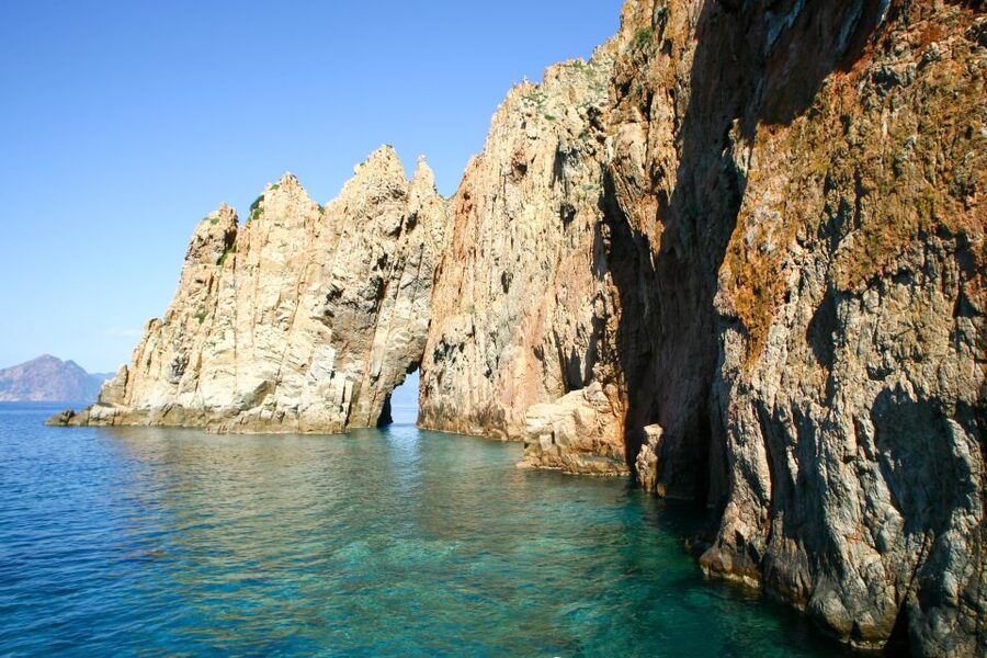 From Porto: Boat tour to the Calanches of Piana & Capo Rosso - Capo Rosso and the Genoese tower