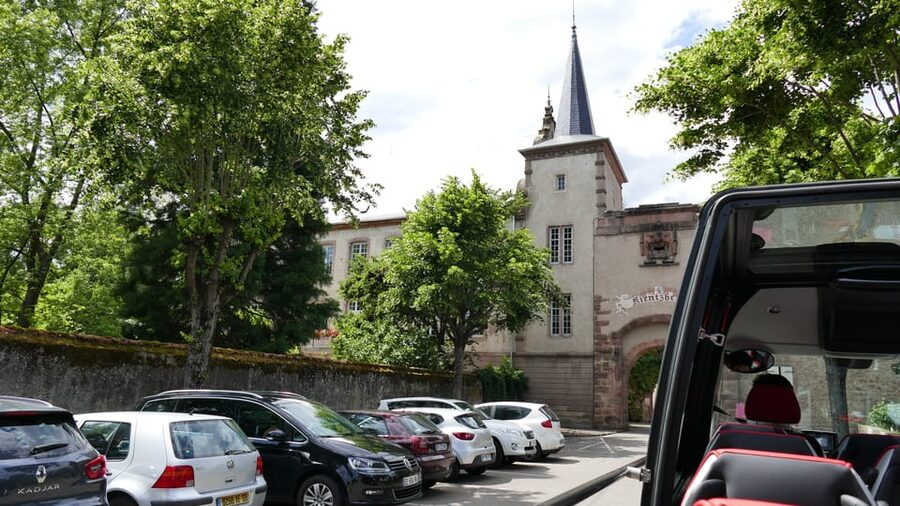 From Strasbourg: Medieval Villages & Wine Tasting Day Trip - The Route des Vins provides the best coach views