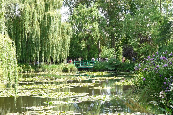 Giverny and Versailles Small Group Day Trip from Paris with Lunch - Practical advice before you book