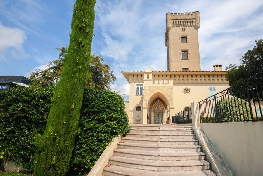 Grasse, Valbonne & Gourdon: Day Tour with Wine Tasting - Gourdon and the best views of the day