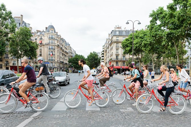 Highlights of Paris Bike Tour w/ a Local Guide (English or Dutch) - Starting at 24 Rue Edgar Faure
