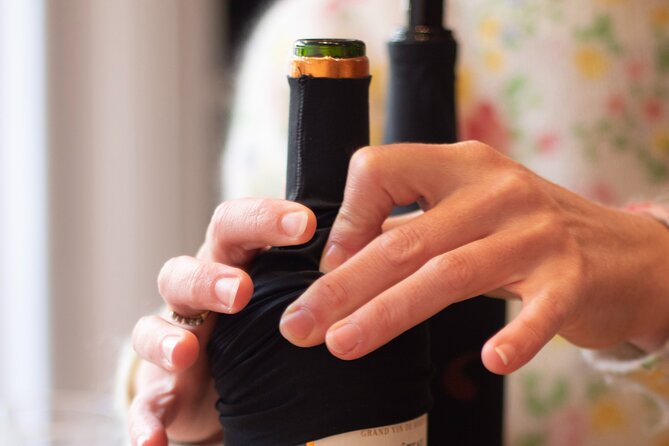 Introduction to Bordeaux wines paired with cheeses & charcuterie - What the atmosphere is really like