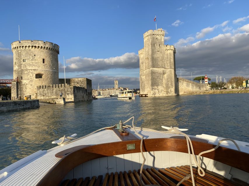 La Rochelle: 1-Hour Boat Tour of the Bay - Setting out from La Rochelle’s old harbor