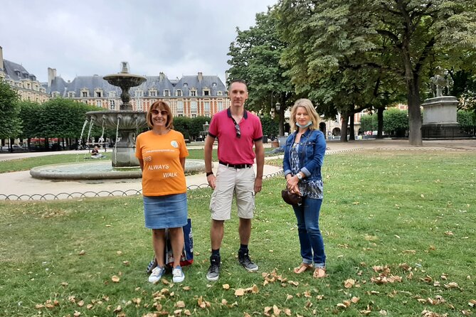 Le Marais/Paris - The Historic, Trendy, Jewish, LGBT district - Aristocratic mansions on narrow streets