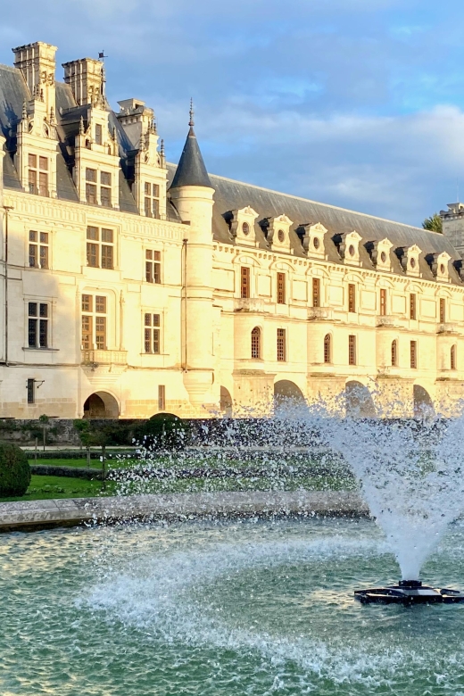Loire Valley Castles: Chenonceau, Amboise & Da Vinci Trip - A very full day from Paris
