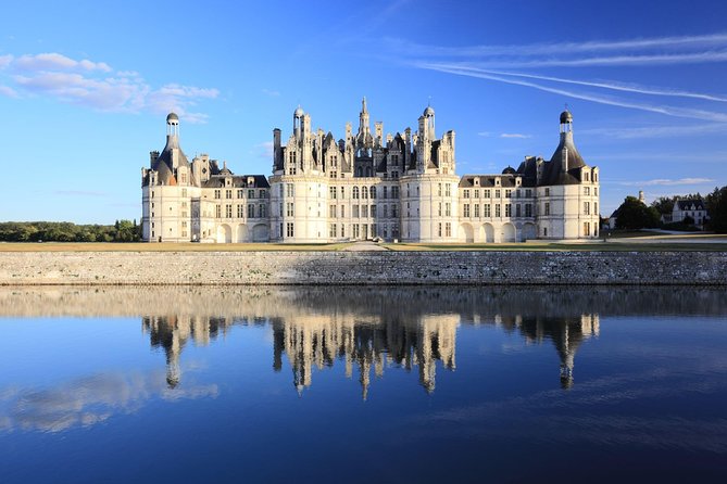 Loire Valley Castles Trip with Chenonceau and Chambord from Paris - The coach ride and the real cost of the day