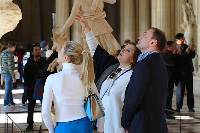 Louvre Museum Access Guided Tour with Mona Lisa - Meeting at the Pyramid and getting inside