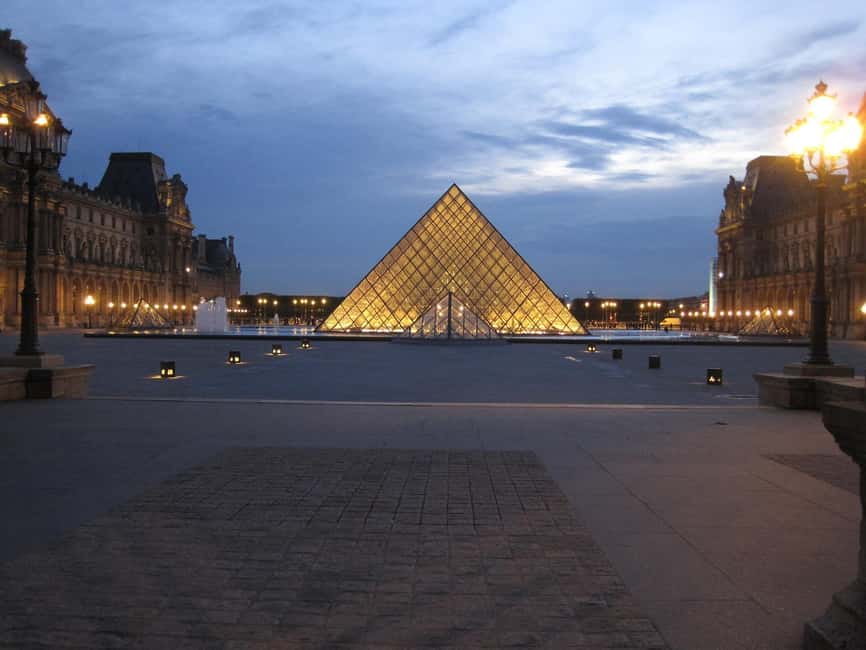 Louvre Museum Timed Entrance Ticket with Audio Guide - Why a timed Louvre ticket matters