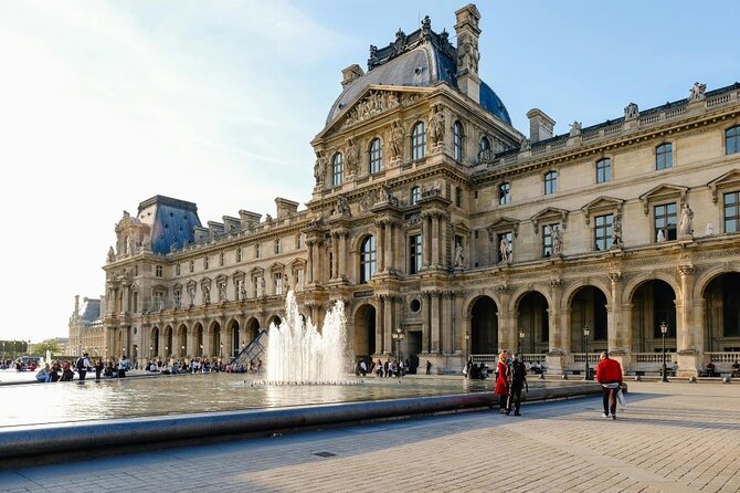 Louvre Priority Access with Mona Lisa Escort or Guided Option - Timing, group size, and practical limits