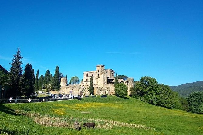 Luberon Market & Villages Day Trip from Aix-en-Provence - Gordes gives you the classic Luberon view