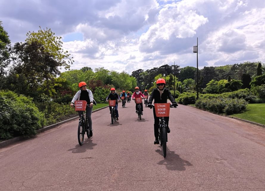 Lyon: 2-Hour Electric Bike Tour with a Local Guide - Place Bellecour and the statue of Louis XIV