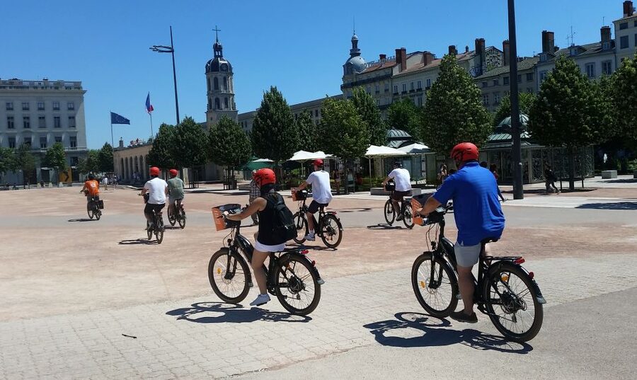 Lyon: 2-Hour Electric Bike Tour with a Local Guide - Cycling the renovated Rhône riverbanks