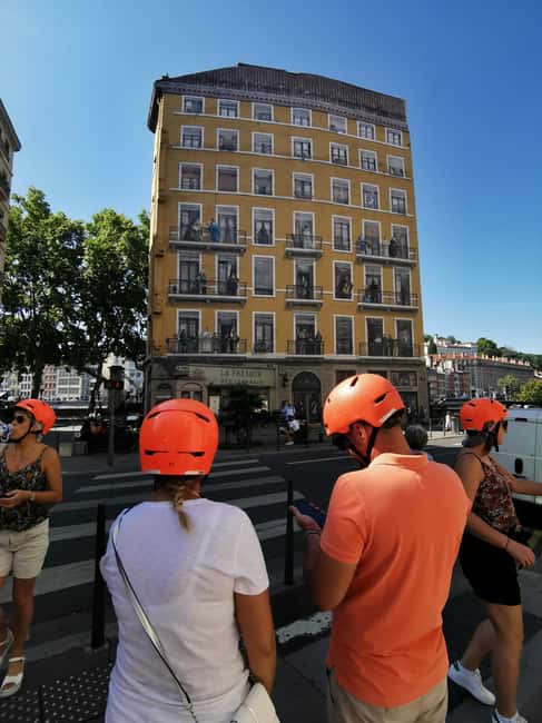 Lyon: 3-Hour Guided E-Bike Tour - Croix-Rousse: Lyon’s hill of silk and local character