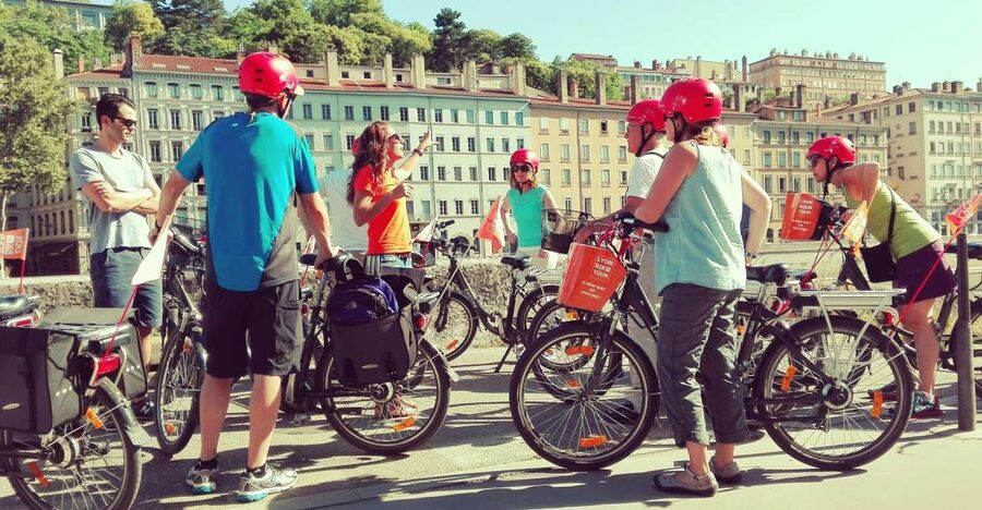Lyon: 3-Hour Guided E-Bike Tour - Starting near Le Pub Danois and preparing for the ride
