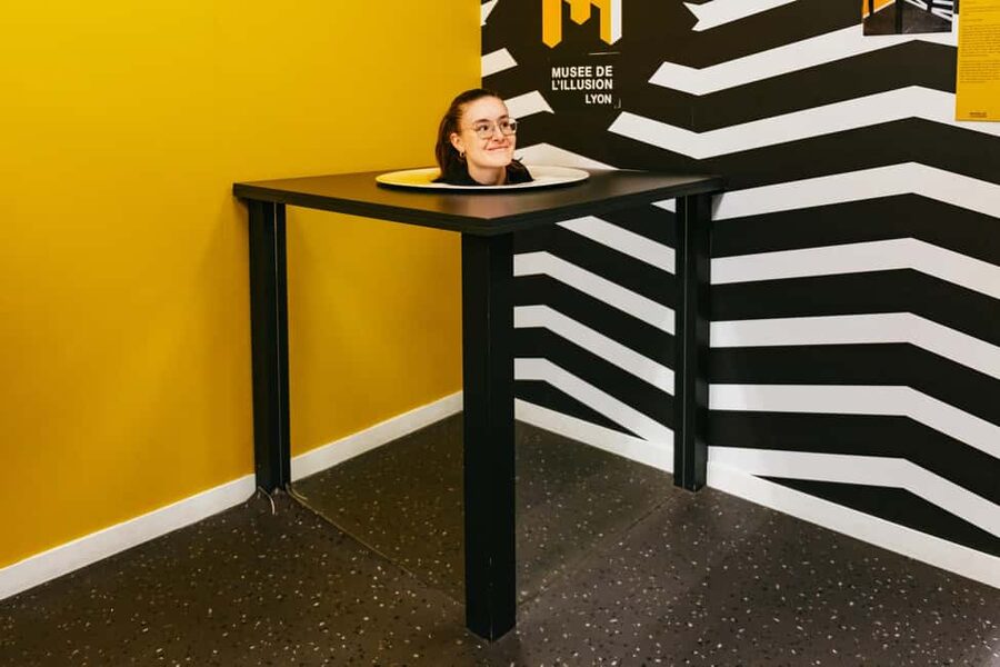 Lyon: Musée de l’illusion Entrance Ticket - Accessibility and booking flexibility