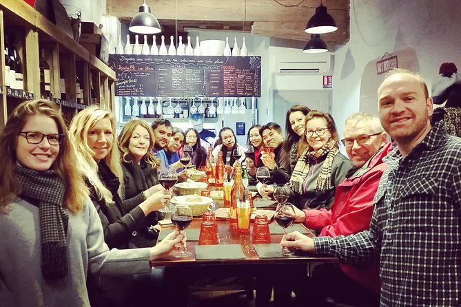 Lyon Old Town Food Tour with Local Specialties Tasting & Lunch - Starting at 10:00 in Vieux Lyon