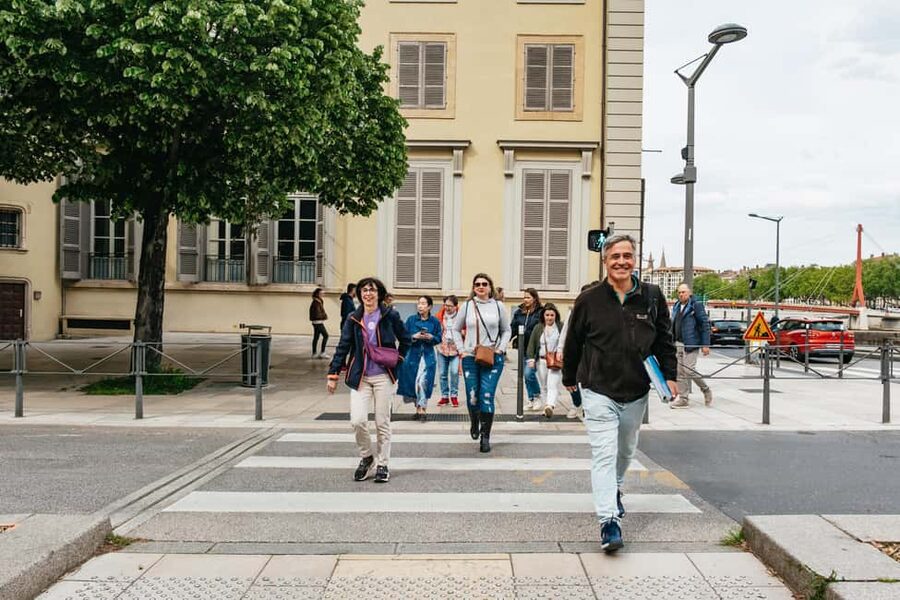 Lyon: Vieux Lyon Food Tasting Walking Tour - Timing, meeting point, and walking demands