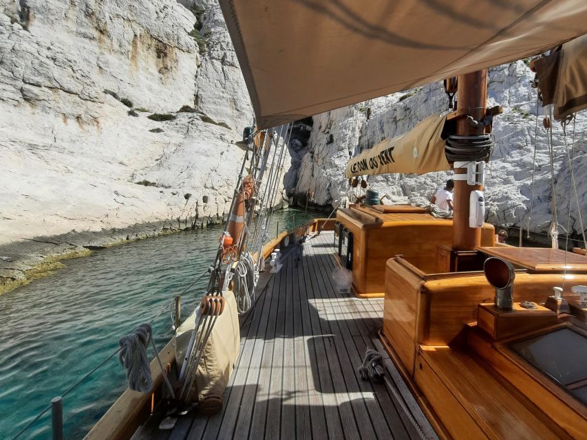 Marseille: Calanques Sailing Day Trip with Lunch and Wine - Should you book the Calanques sailing day trip?