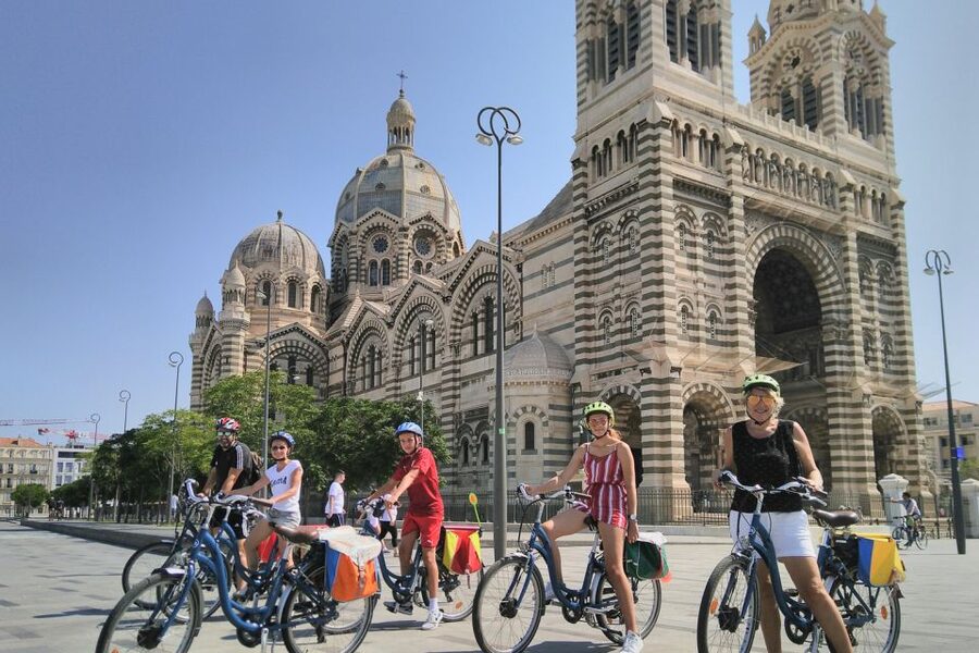 Marseille: City Highlights Guided Half-Day E-Bike Tour - Saint Victor and the climb to Notre Dame de la Garde
