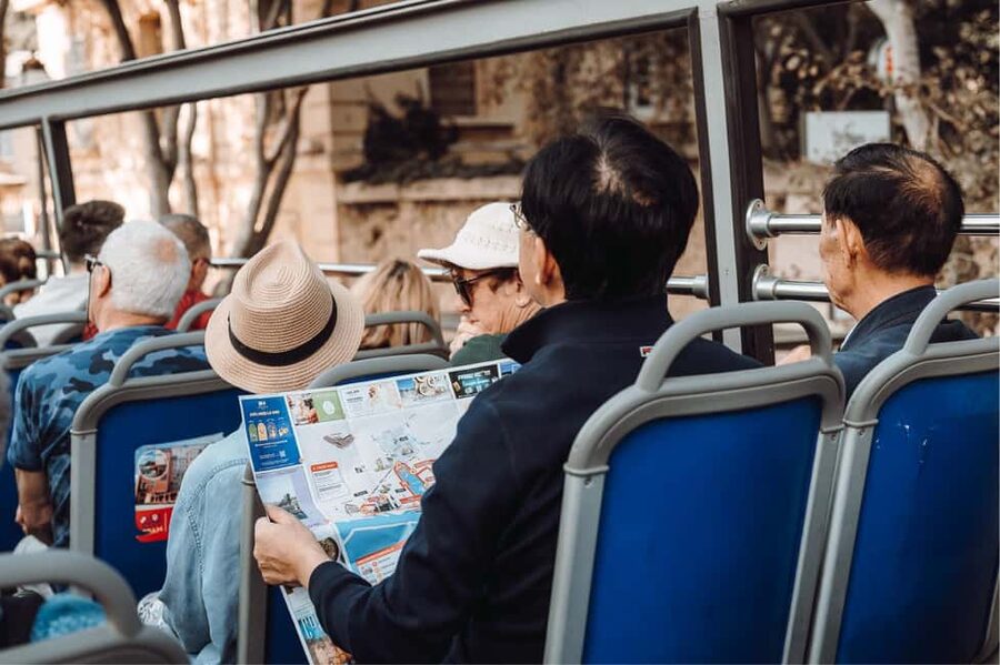 Marseille: City Sightseeing Hop-On Hop-Off Bus Tour - A realistic one-day plan