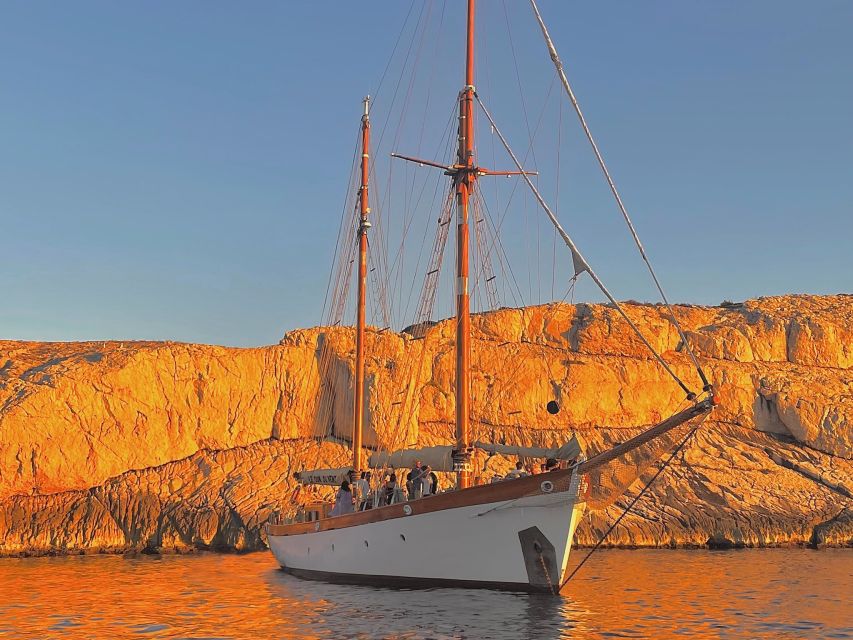 Marseille: Frioul Islands Sunset Cruise with Cocktail Dinner - Leaving Marseille aboard Le Don Du Vent 1947