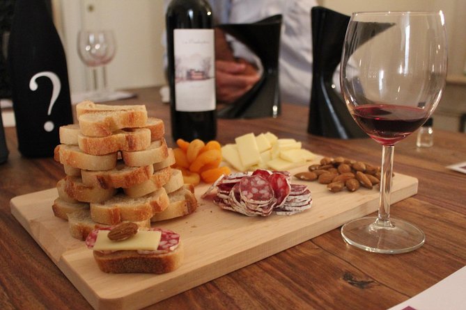 Medoc or Saint Emilion Wine Tasting and Chateau from Bordeaux - Who should book this Bordeaux wine tour