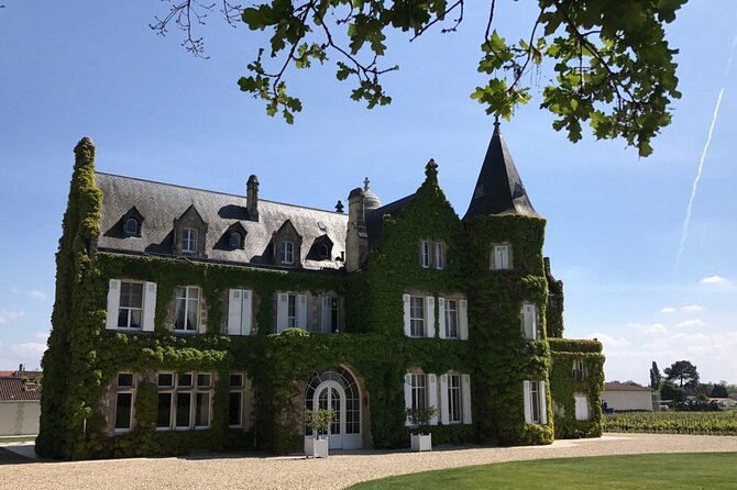 Medoc Region Wine Day Trip with Vineyard Visits & Tastings from Bordeaux - The 9:30 a.m. departure from central Bordeaux