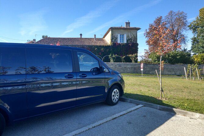 Medoc Region Wine Day Trip with Vineyard Visits & Tastings from Bordeaux - First stop: a classified château near Margaux or Saint-Julien
