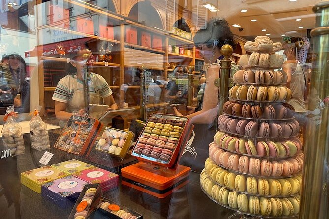 Montmartre Hill French Gourmet Food and Wine Tasting Walking Tour - Finishing at Sacré-Coeur
