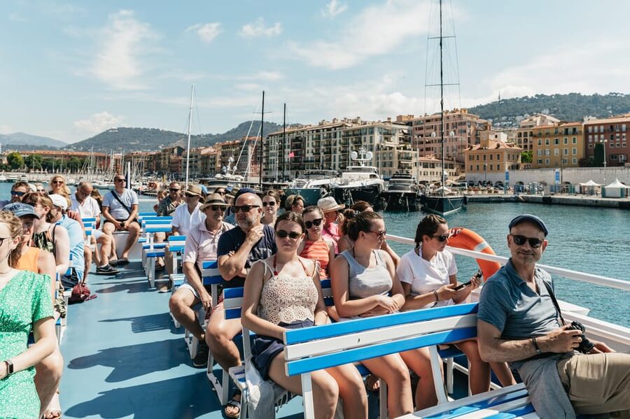 Nice: 1-Hour Sightseeing Cruise to Villefranche Bay - Villefranche Bay from the Mediterranean