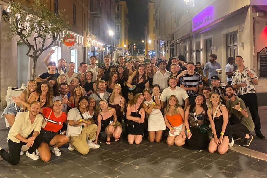 Nice: 4 Bar, 1 Club Riviera Bar Crawl Party with Free Shots - Cours Saleya and the three-hour bar sequence