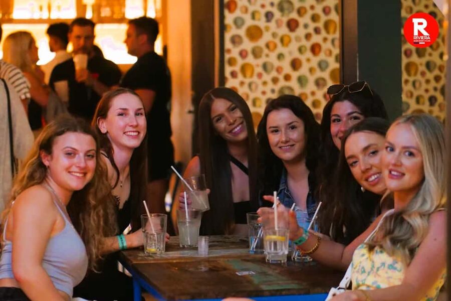 Nice: 4 Bar, 1 Club Riviera Bar Crawl Party with Free Shots - The guide team makes or breaks the night