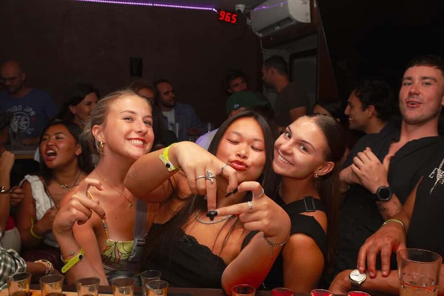 Nice: Party Bar Crawl with Club VIP, 6 Shots, and Games - Five bars, six shots, and a real club finish