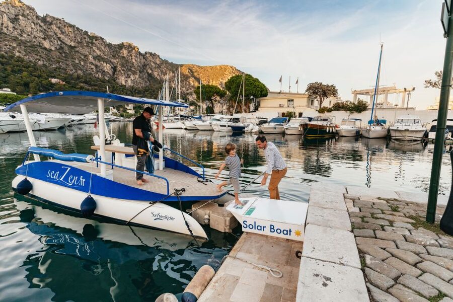 Nice: Private Sunset Tour on Solar Powered Boat - A Silent Start in Beaulieu-sur-Mer