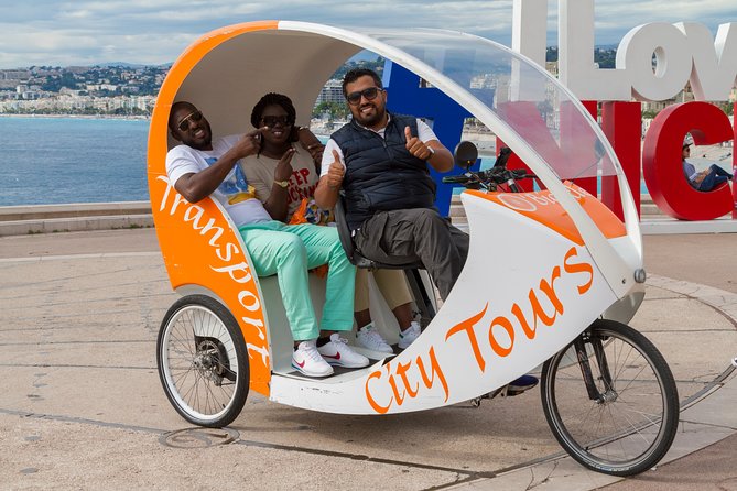Nice: Visit of Nice by electrically assisted bike taxi 1 hour. - Place Rossetti and the old courthouse