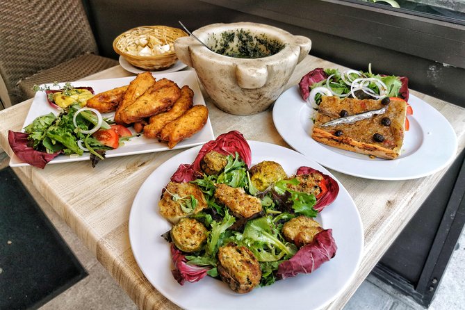 NO DIET CLUB - Unique Local Food in Nice ! - Socca, the chickpea specialty Nice claims as its own