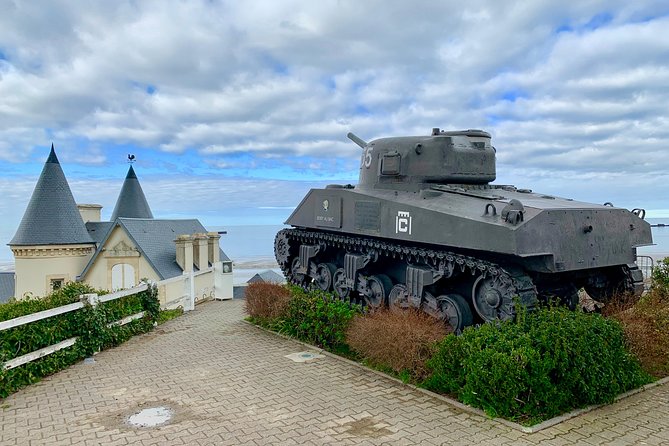Normandy Battlefields D-Day Private Trip with VIP Services from Paris - Arromanches and the artificial harbor