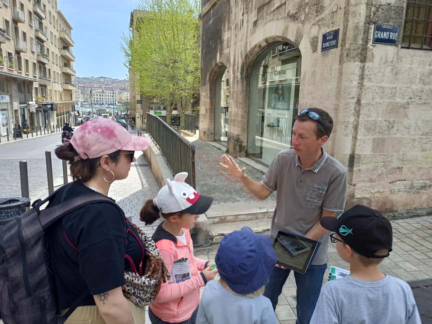 "Old Marseille" district tour and treasure hunt - Why Le Panier works so well as a game board