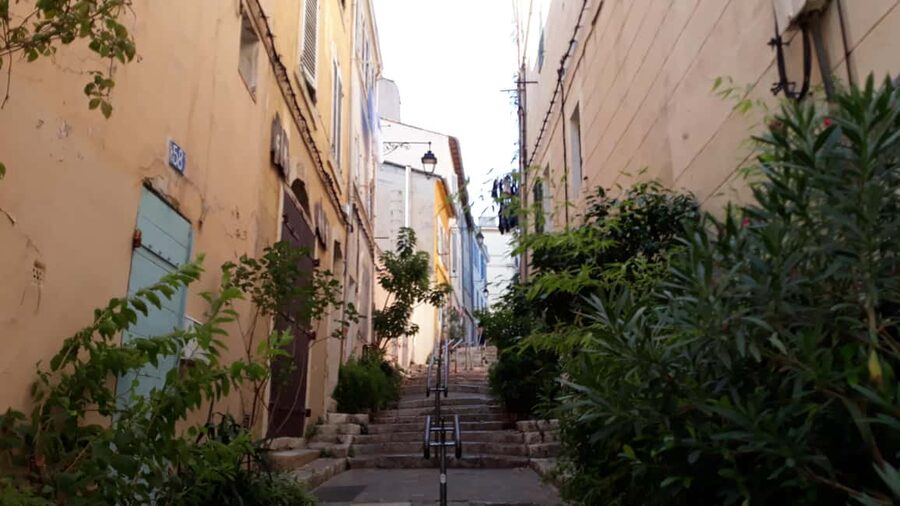 "Old Marseille" district tour and treasure hunt - What the 150-minute route feels like